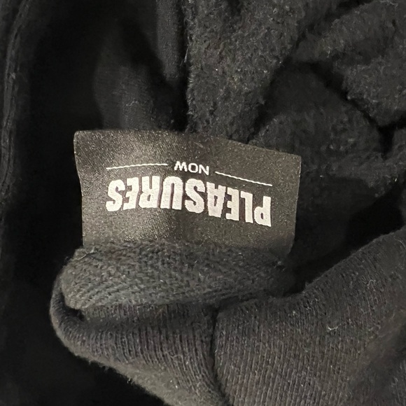 Pleasures Original Hoodie - Picture 4 of 4